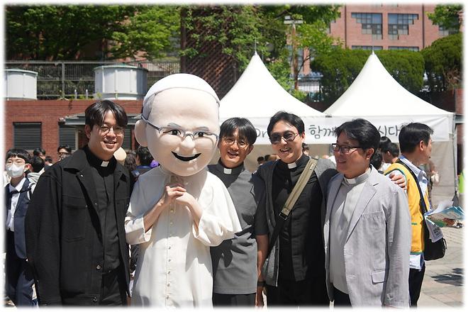 2025 우니따스 공연